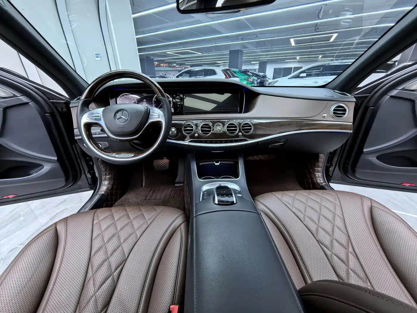 Mercedes-Benz S-Class 2016 S 320 L Luxury фото 5
