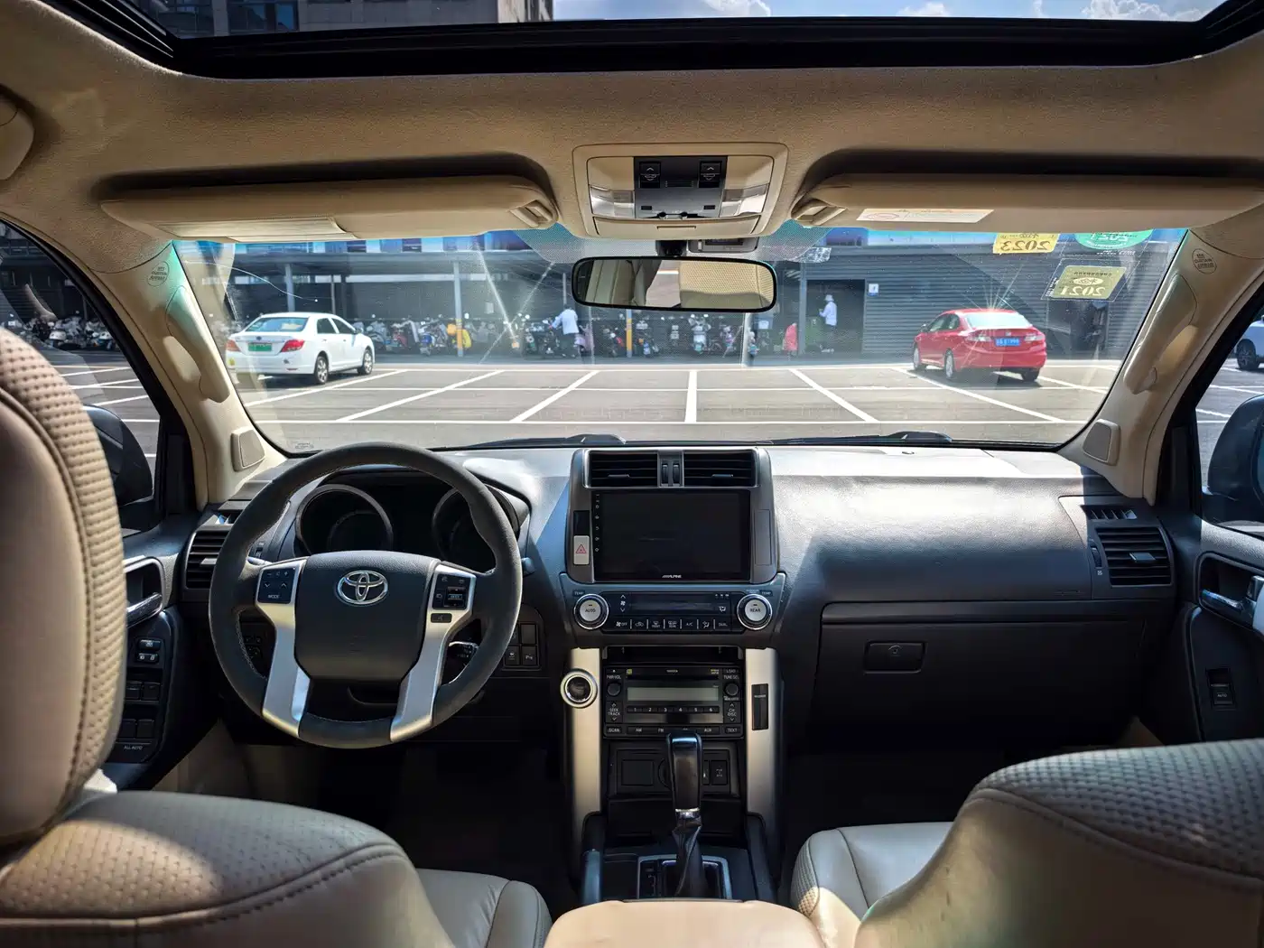 Toyota Prado 2010 4.0L Automatic TX-L фото 11