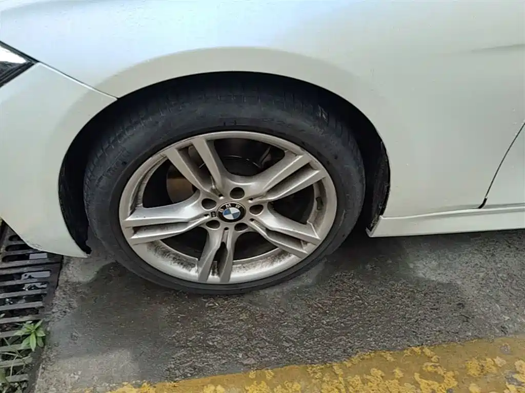 BMW 3 Series 2018 320i M Sport Package фото 23