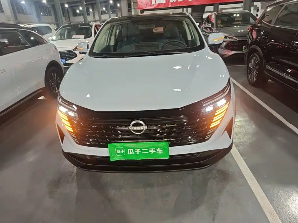 Nissan Qashqai 2025 2025 Honor 2.0L CVT XV+ Leading Edition