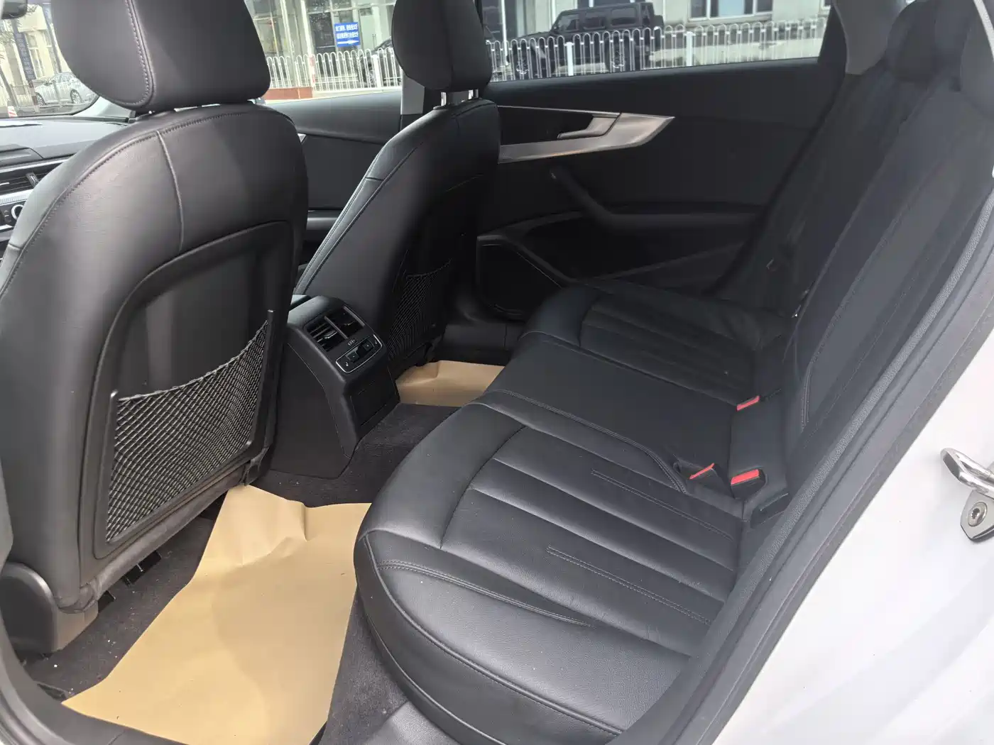 Audi A4L 2017 40 TFSI Fashion Edition фото 9