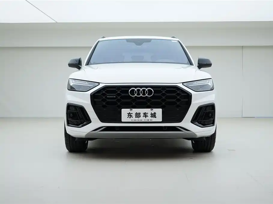 Audi Q5L 2024 Model 40 TFSI Luxury Dynamic фото 2