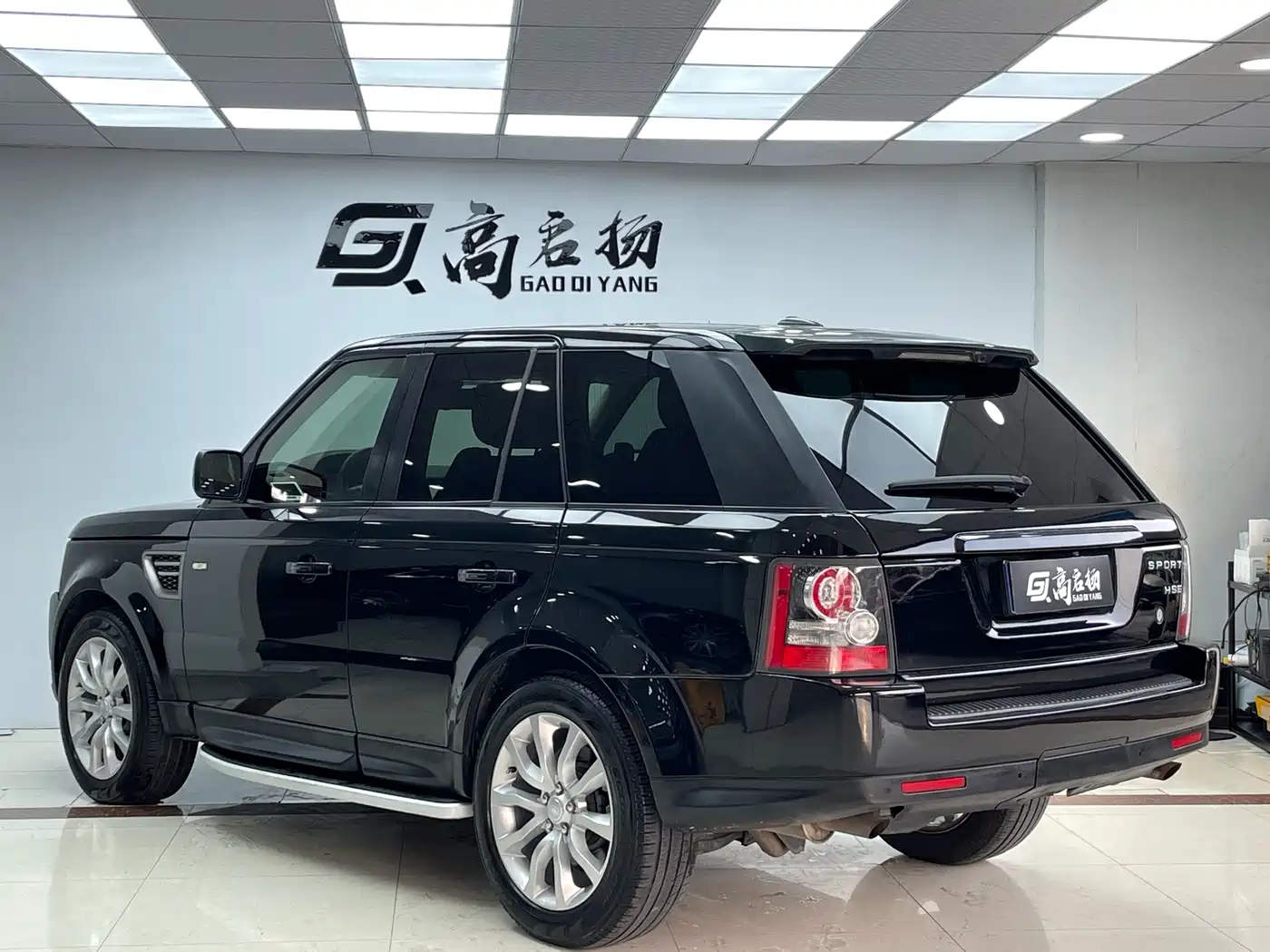 Фото 27 - Land Rover Range Rover Sport
