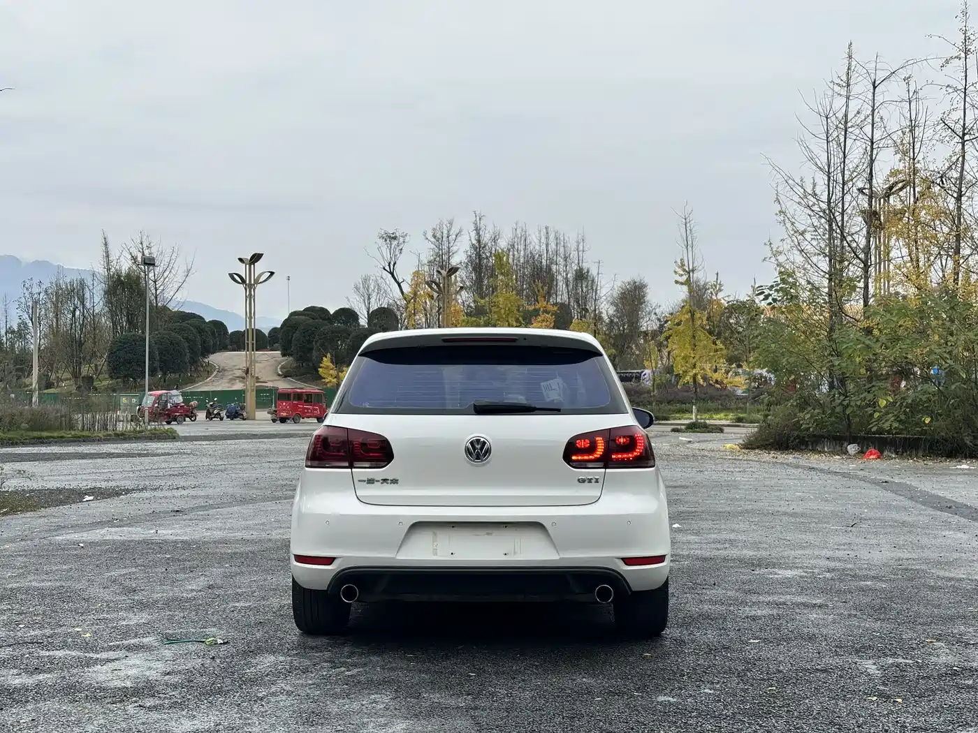 Volkswagen Golf GTI 2012 2.0TSI GTI фото 4