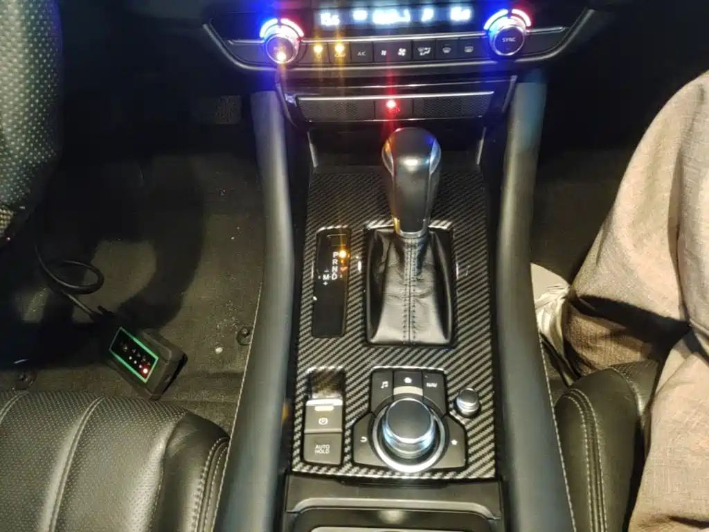 Photo 10 - Mazda Atenza