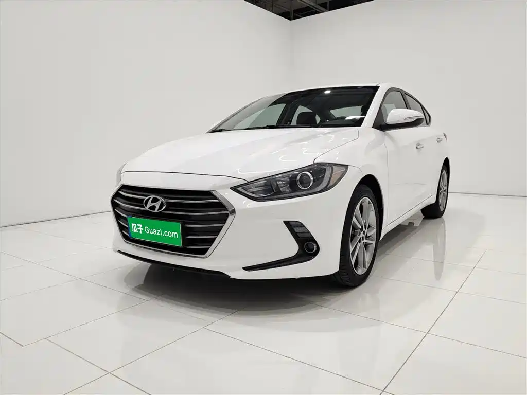 Hyundai Elantra 2016 Model 1.6L Automatic Smart Elite фото 2