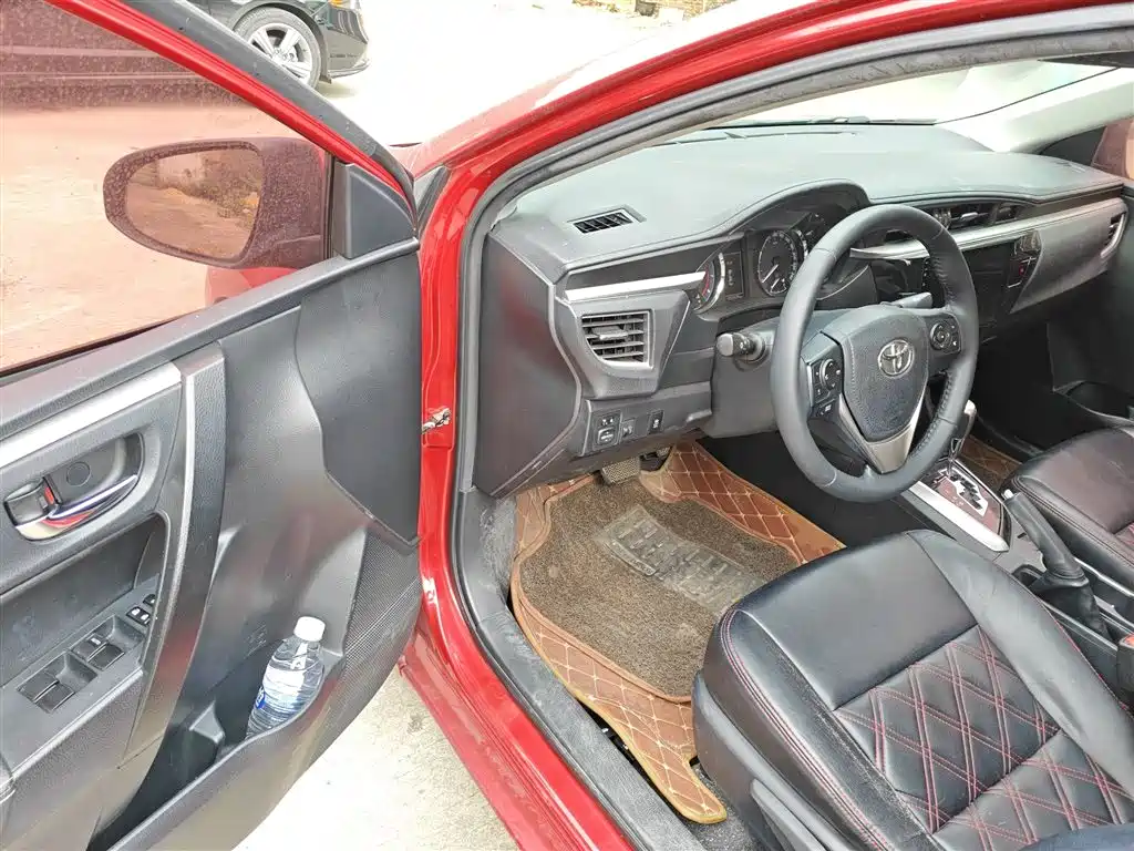 Toyota Levin 2014 1.8GS CVT Elite Edition фото 12