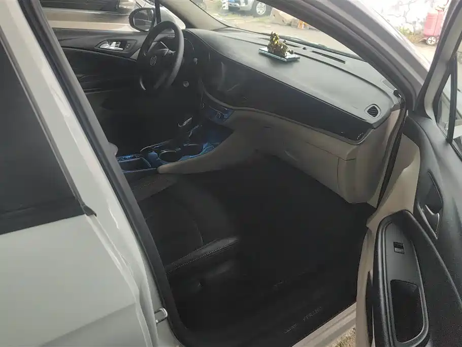 Buick Verano 2019 Sedan 15S Auto Progressive фото 8