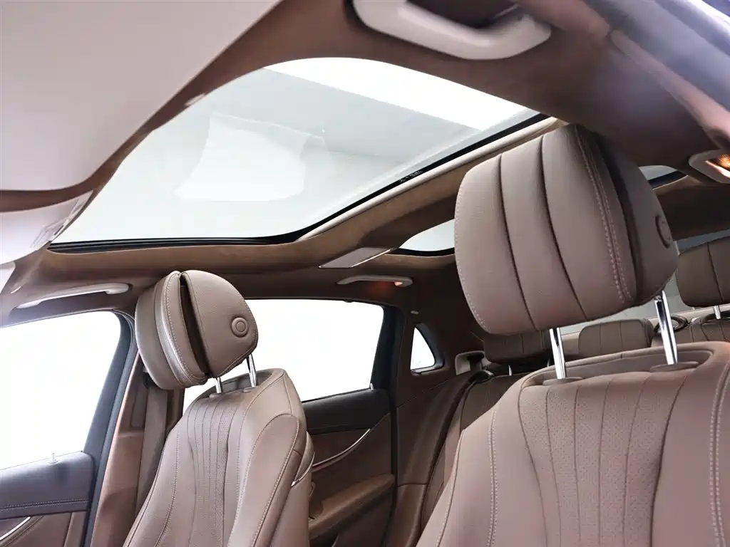 Mercedes-Benz E-Class 2018 Facelift E 300 L Luxury фото 13
