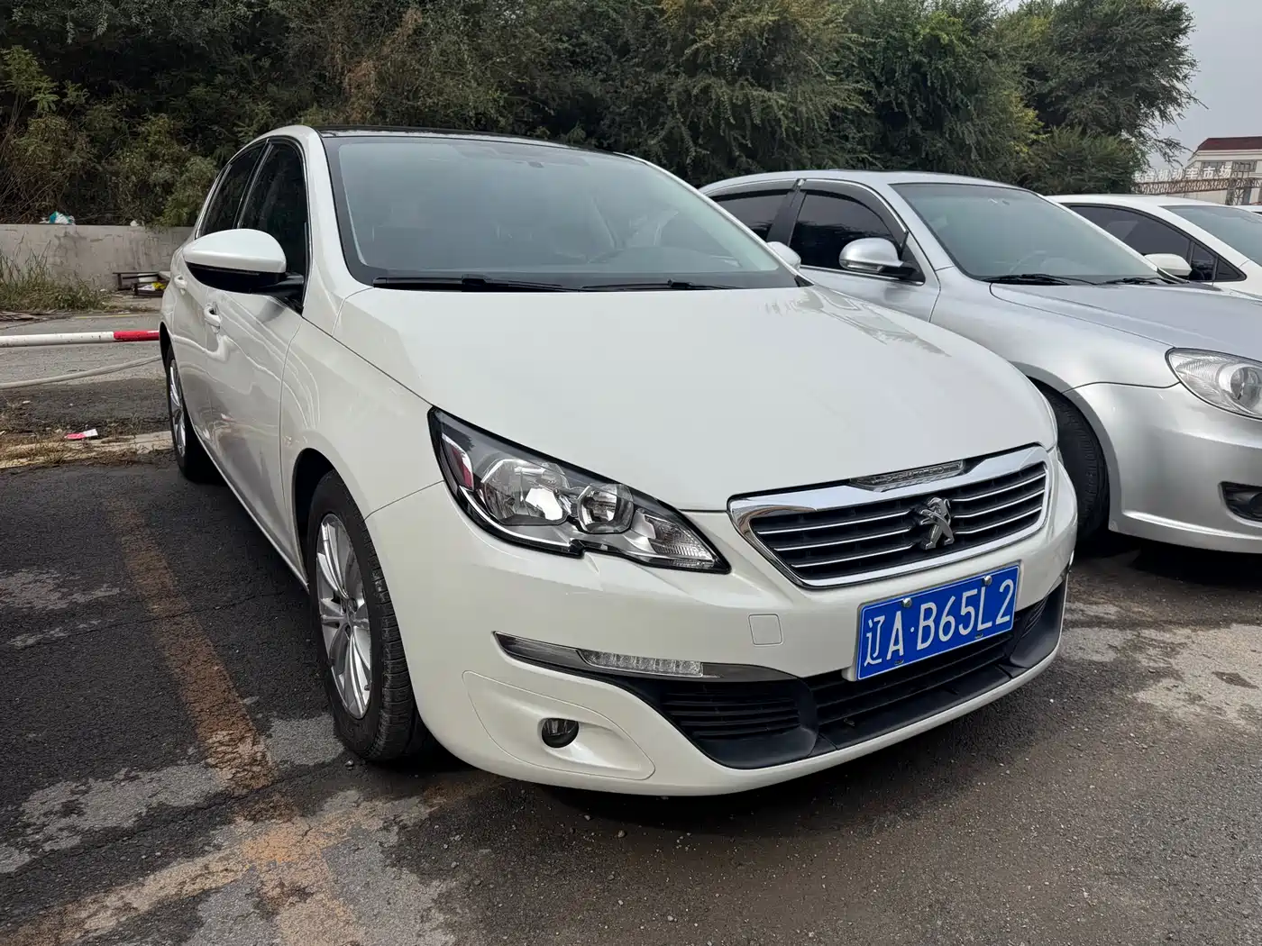 Peugeot 308S 2015 1.2T Auto Dynamic Edition фото 3