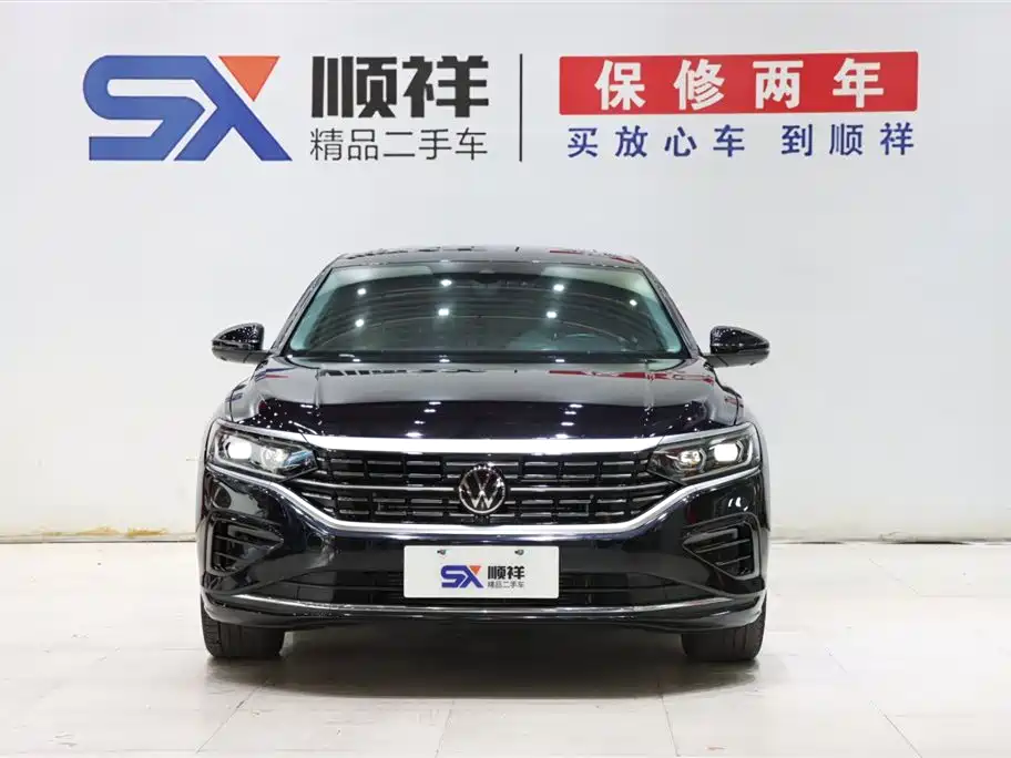 Volkswagen Passat 2023 Facelift 330TSI Luxury Edition фото 2