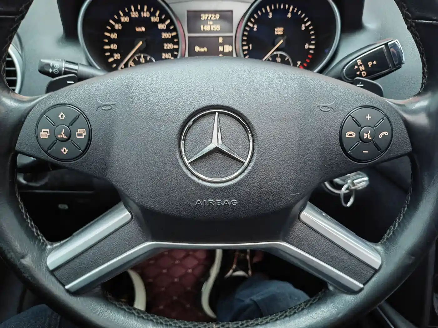 Mercedes-Benz M-Class 2010 ML 300 4MATIC фото 15