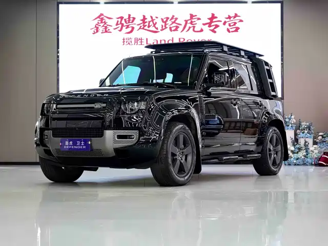 Land Rover Defender 110 3.0T P400 X-Dynamic HSE