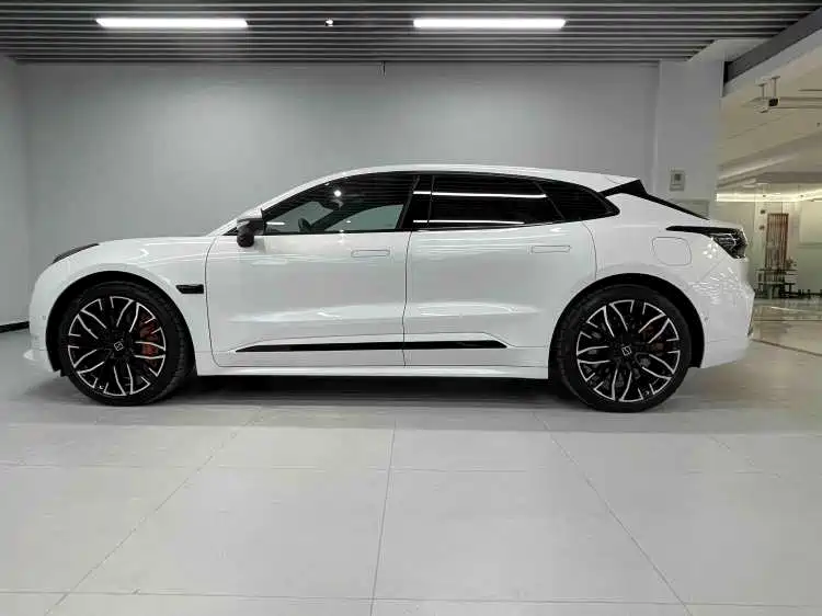 ZEEKR EXTREME KRYPTON 001