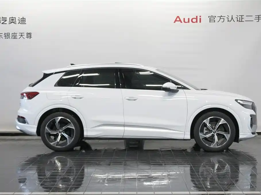Audi Q4 e-tron 2024 40 e-tron Creation Edition фото 4