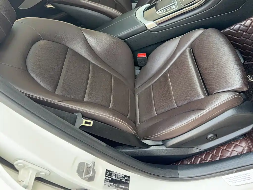 Mercedes-Benz GLC 2022 Facelift III GLC 260 L 4MATIC Dynamic фото 21