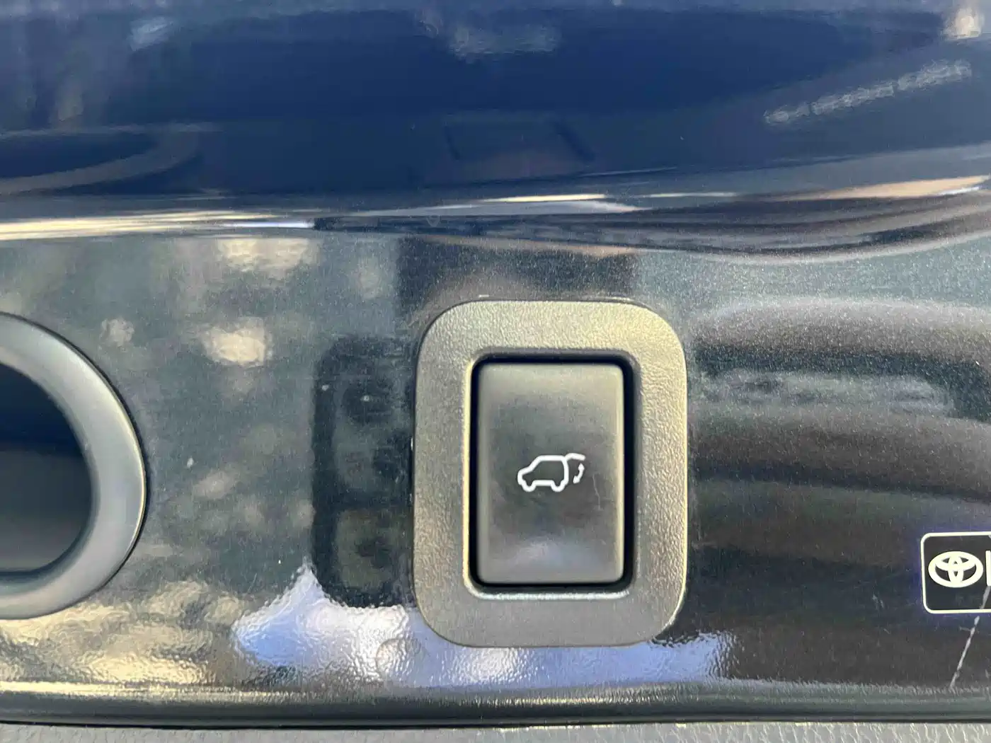 Toyota Highlander 2018 2.0T 4WD Ultimate 7-seater (China V) фото 21