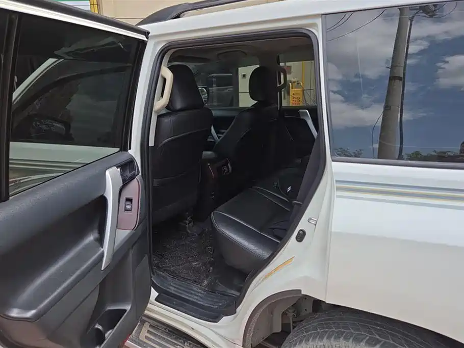 Toyota Prado 2016 3.5L Auto TX-L фото 11