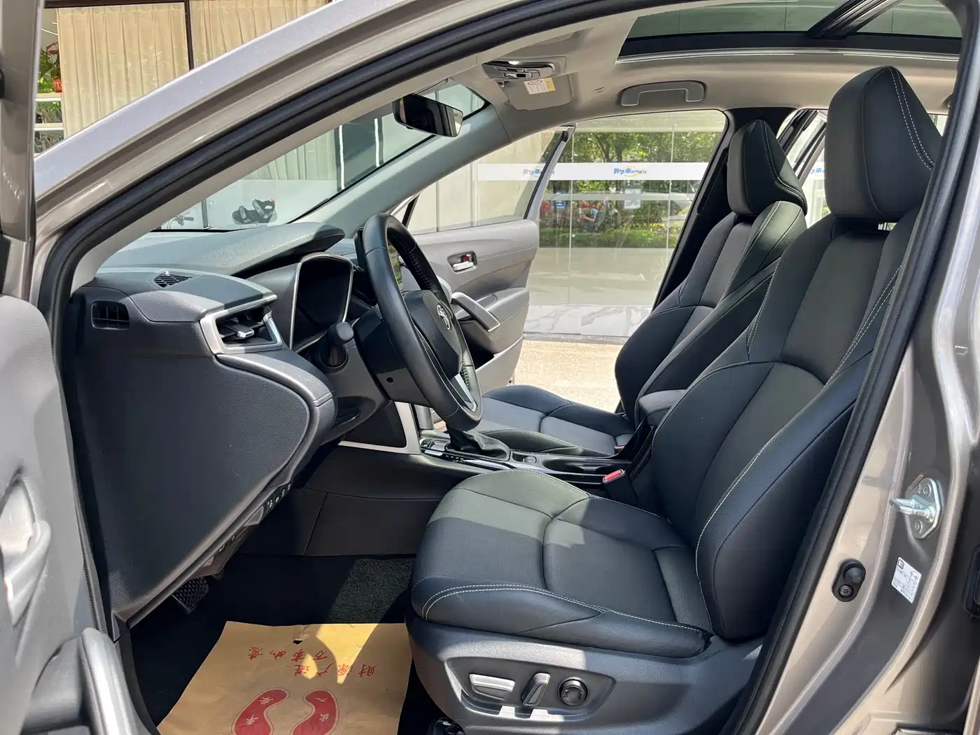 Toyota Frontlander 2023 2.0L Smart Hybrid Dual Engine Prestige Edition фото 10