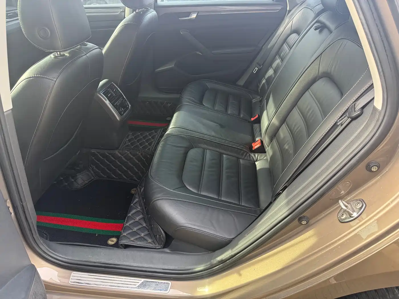 Volkswagen Passat 2017 330TSI DSG Prestige фото 8