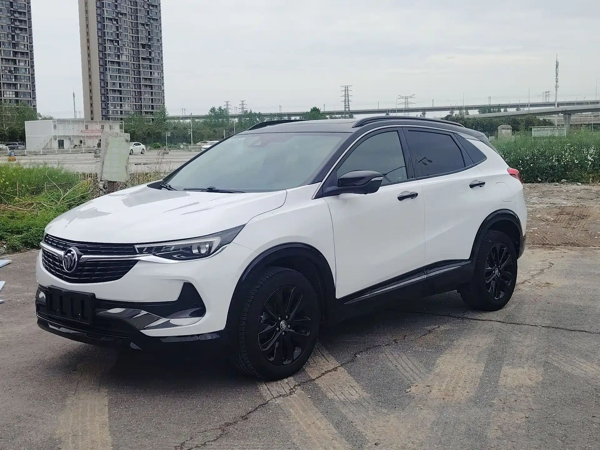 Фото 1 - Buick Encore