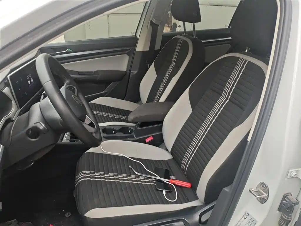 Volkswagen Bora 2024 200TSI DSG Smooth Ride Edition фото 11