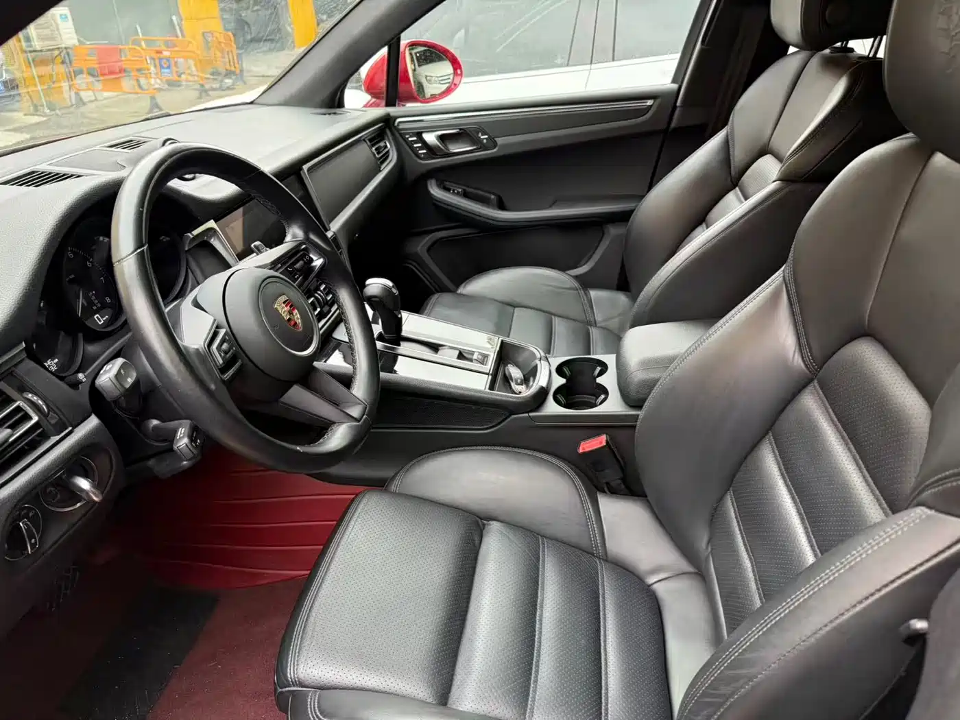Porsche Macan 2023 Macan 2.0T фото 4