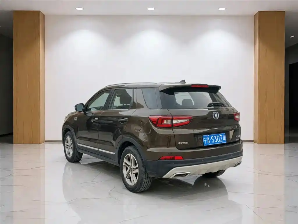 CHANGAN CS55