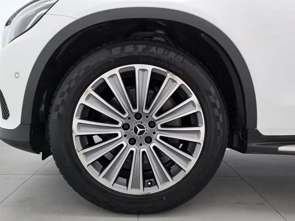 Mercedes-Benz GLC 2017 GLC 200 4MATIC фото 17