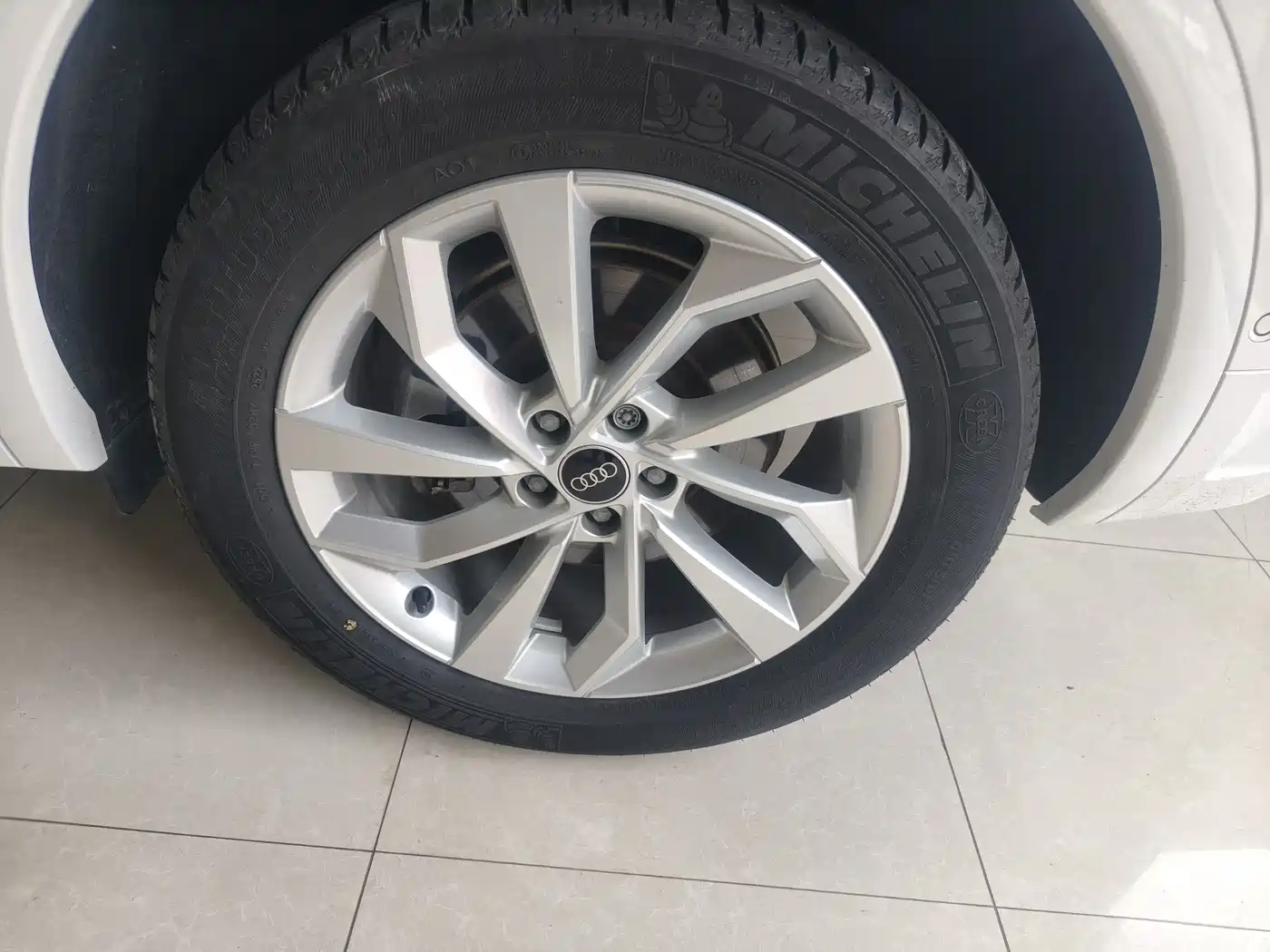 Audi Q5L 2022 Facelift 40T Luxury Dynamic фото 12
