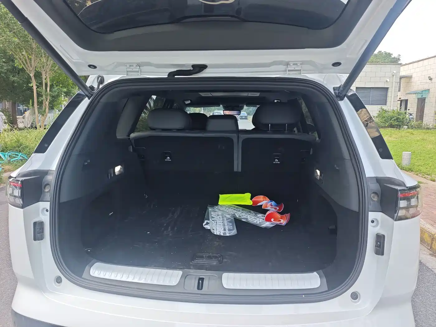 Фото 9 - Dongfeng Yipai eπ008