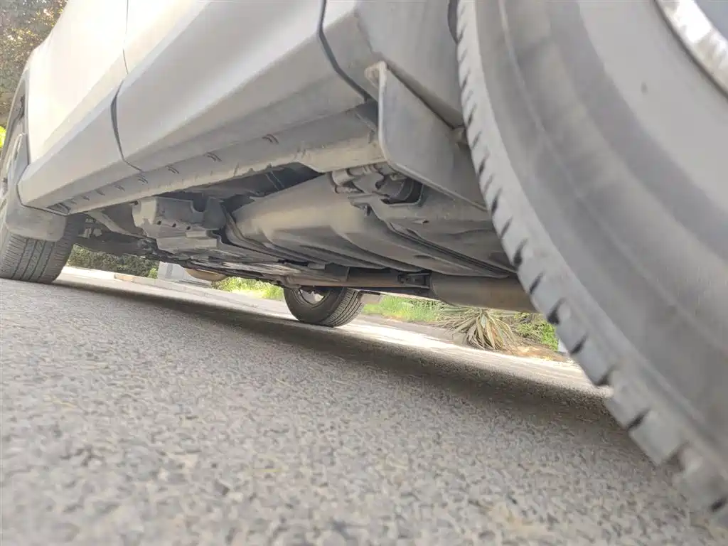 Toyota RAV4 Rongfang 2016 2.5L Automatic 4WD Elite фото 20