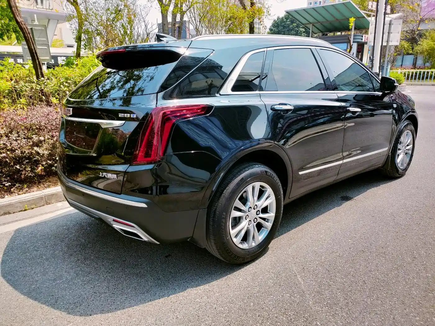 Cadillac XT5 2022 2.0T 2WD Luxury фото 10