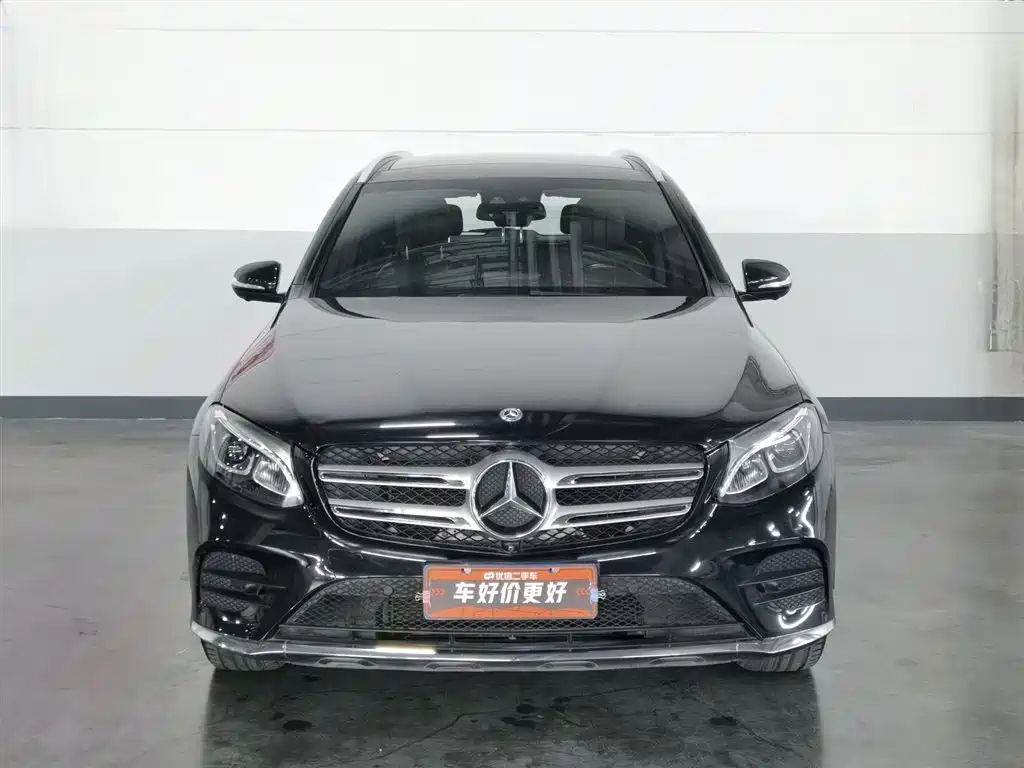 Mercedes-Benz GLC 2018 GLC 260 4MATIC Luxury фото 3