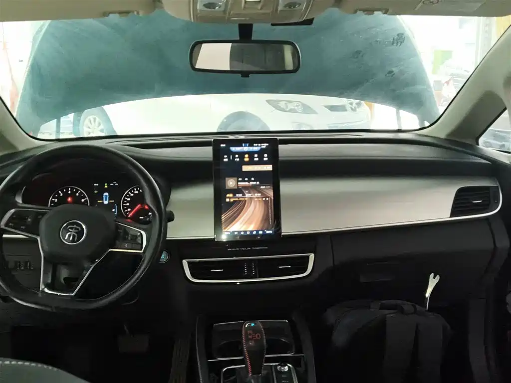 BYD Song MAX 2021 Upgrade 1.5T Automatic Luxury Edition 6-Seater фото 6