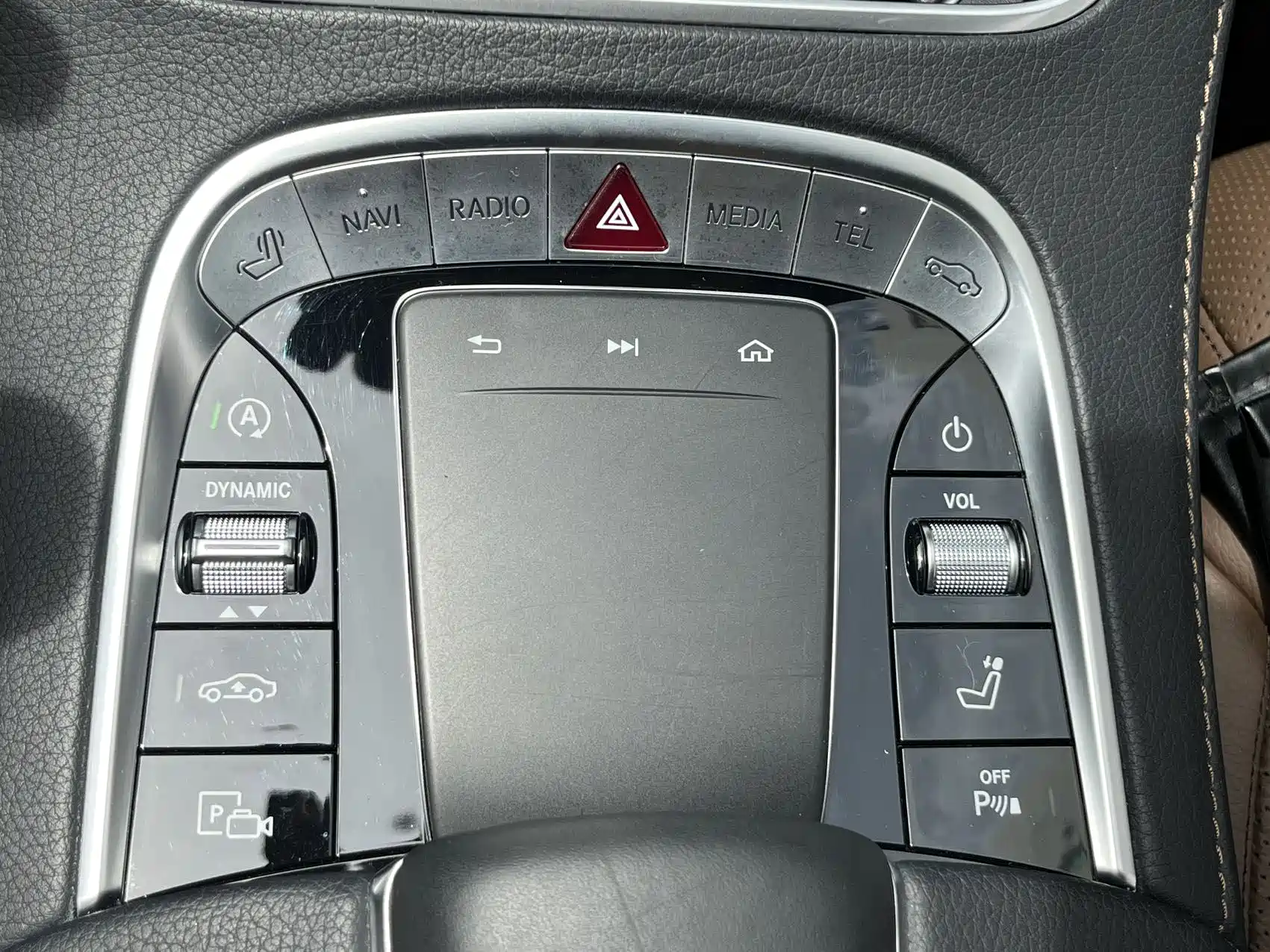 Фото 8 - Mercedes-Benz S-Class
