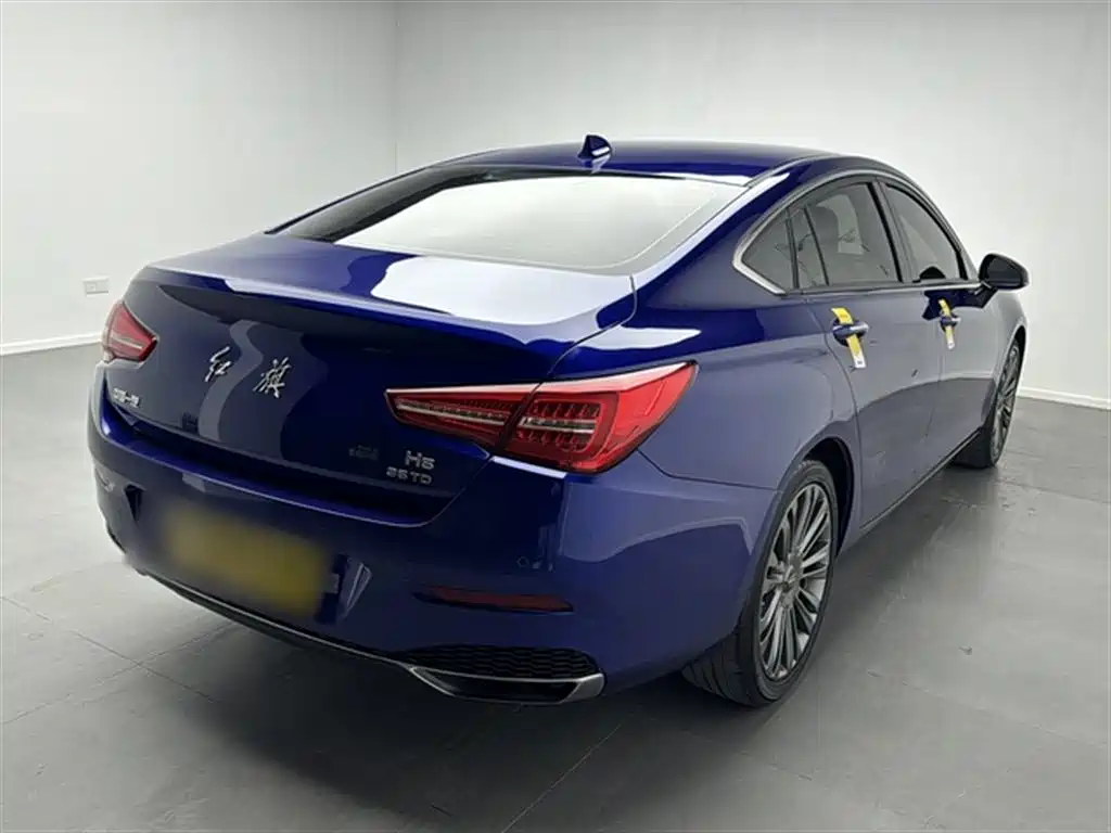 Hongqi H5 2020 1.8T Automatic Smart Connection Qi Rhythm Edition фото 22