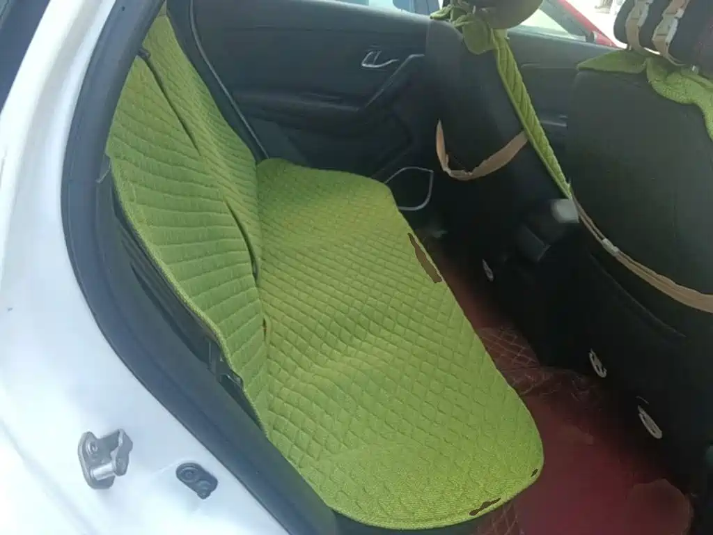 FAW Senya R7 2017 2016 1.6L Manual Luxury