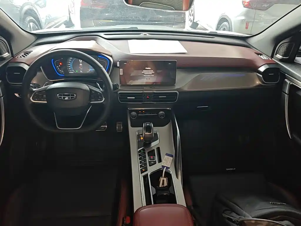 Geely Binyue 2019 2019 Sport 260T DCT Battle China VI