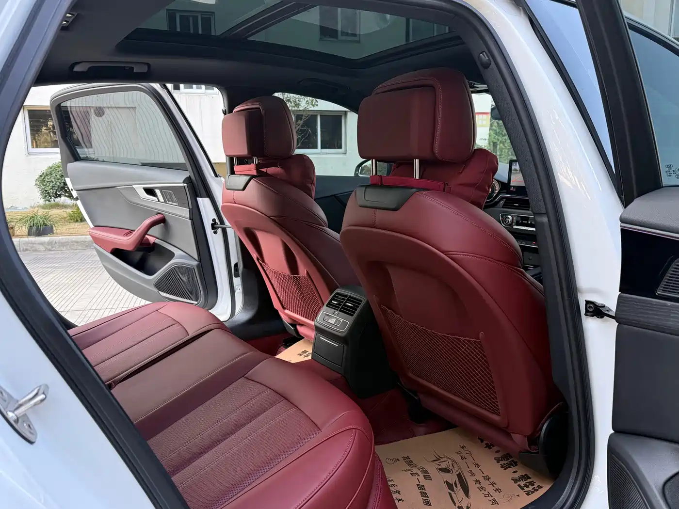 Audi A4L 2024 40 TFSI Luxury Dynamic фото 9