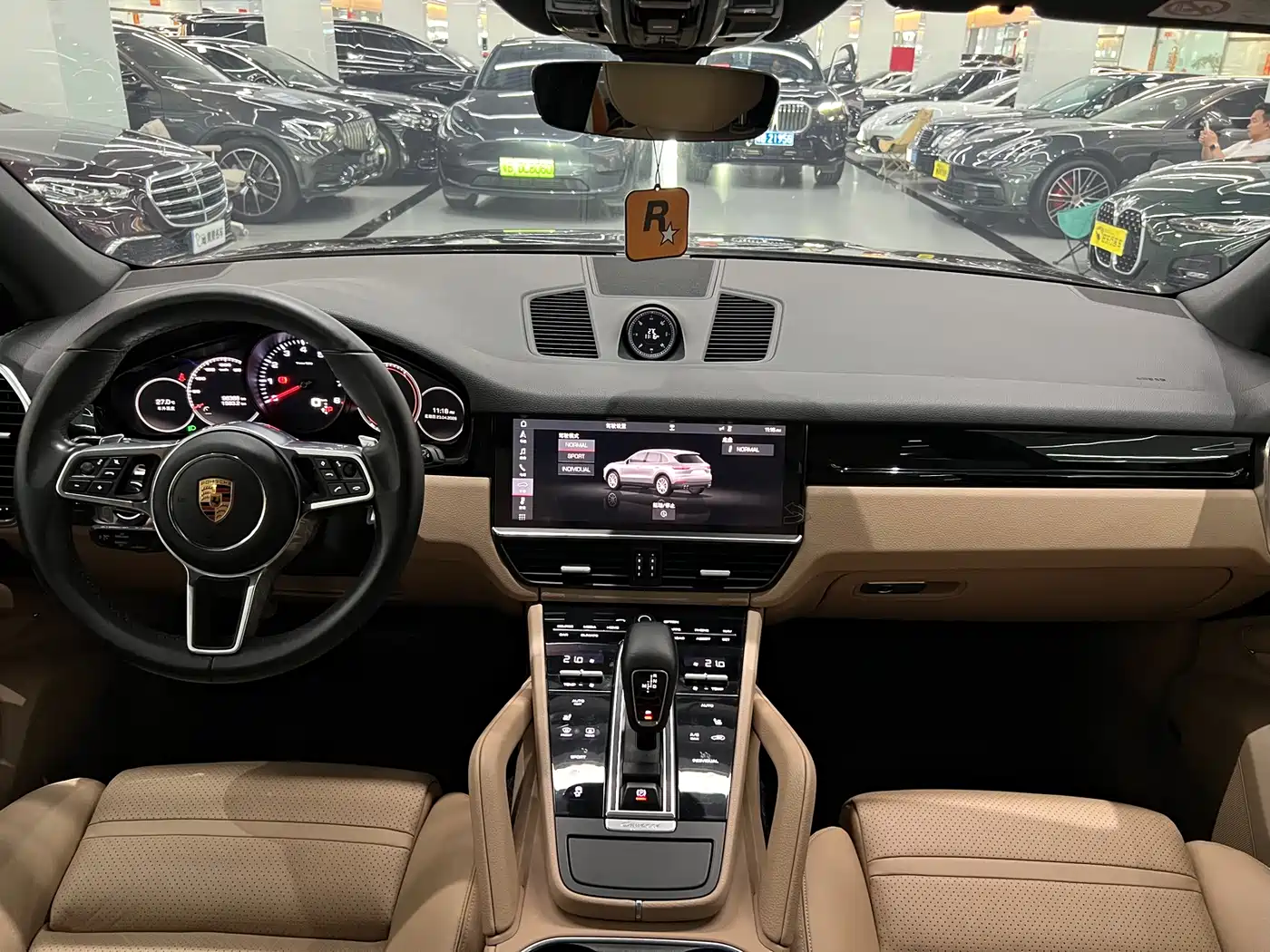 Porsche Cayenne 2019 Cayenne 3.0T фото 11
