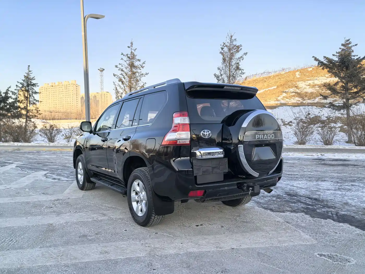 Toyota Prado (Import) фото 4