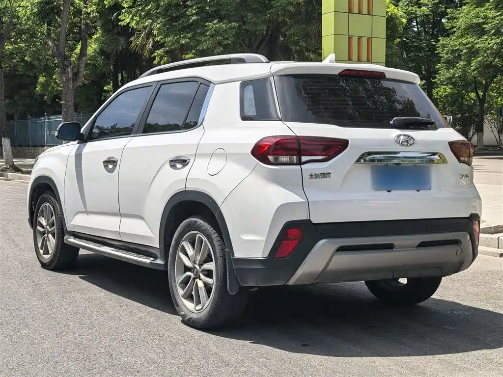 Hyundai Beijing Hyundai ix35 2019 2.0L Automatic 2WD Zhiyong·Enjoy China V фото 5
