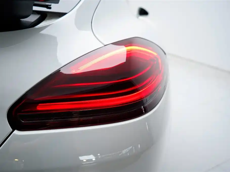 Porsche Panamera 2014 Panamera 3.0T фото 19
