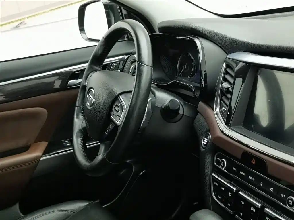 GAC Trumpchi Trumpchi GS8 2017 320T 2WD Luxury Smart Connect (7-seater) фото 22