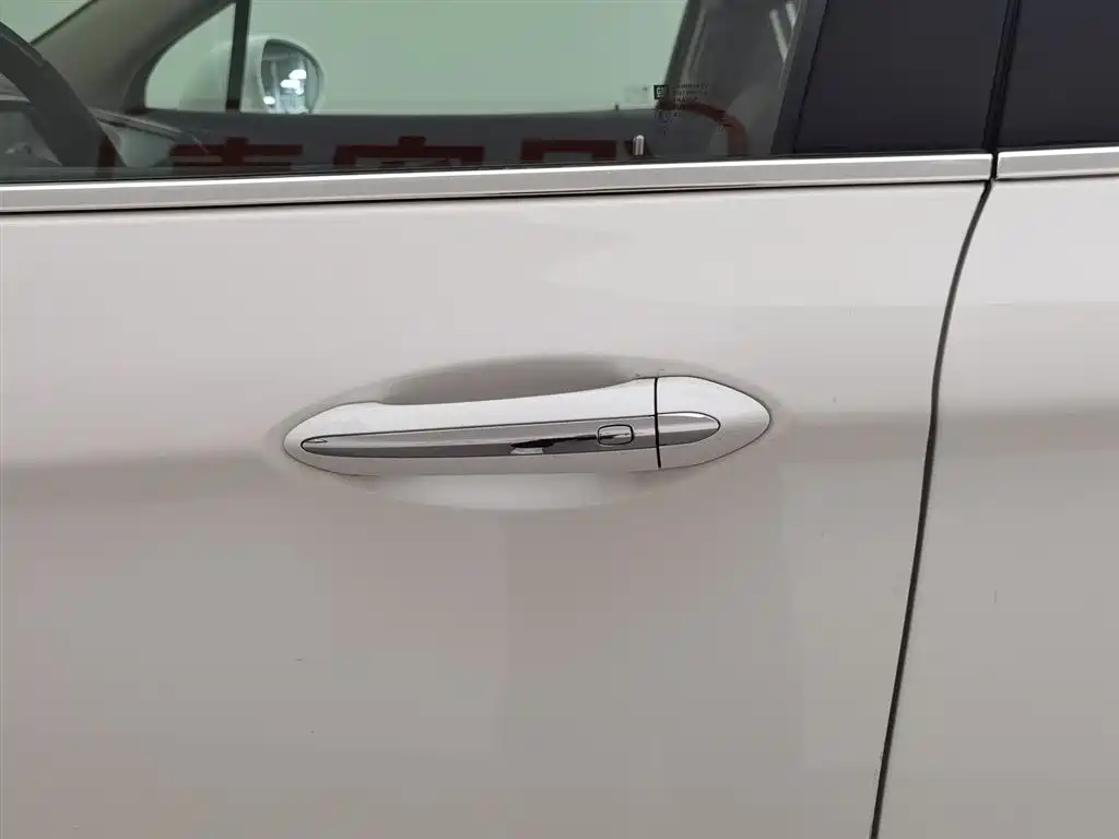 Buick Envision Plus 2016 20T 4WD Luxury фото 18