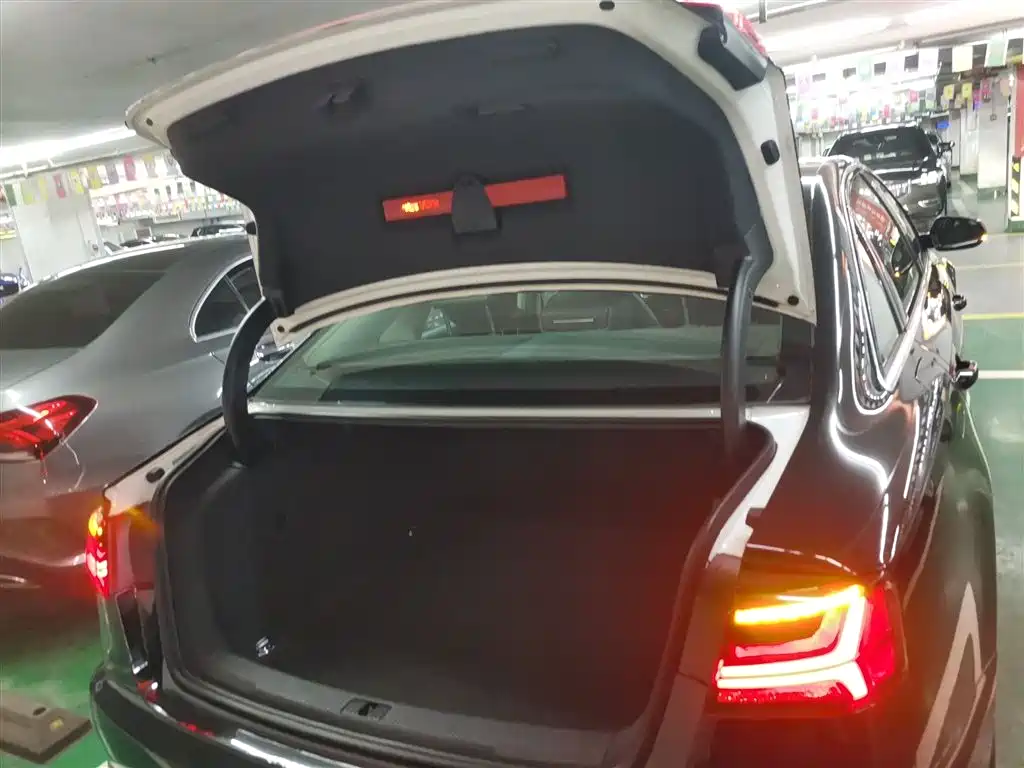 Audi A6L 2018 30th Anniversary TFSI Progressive фото 15