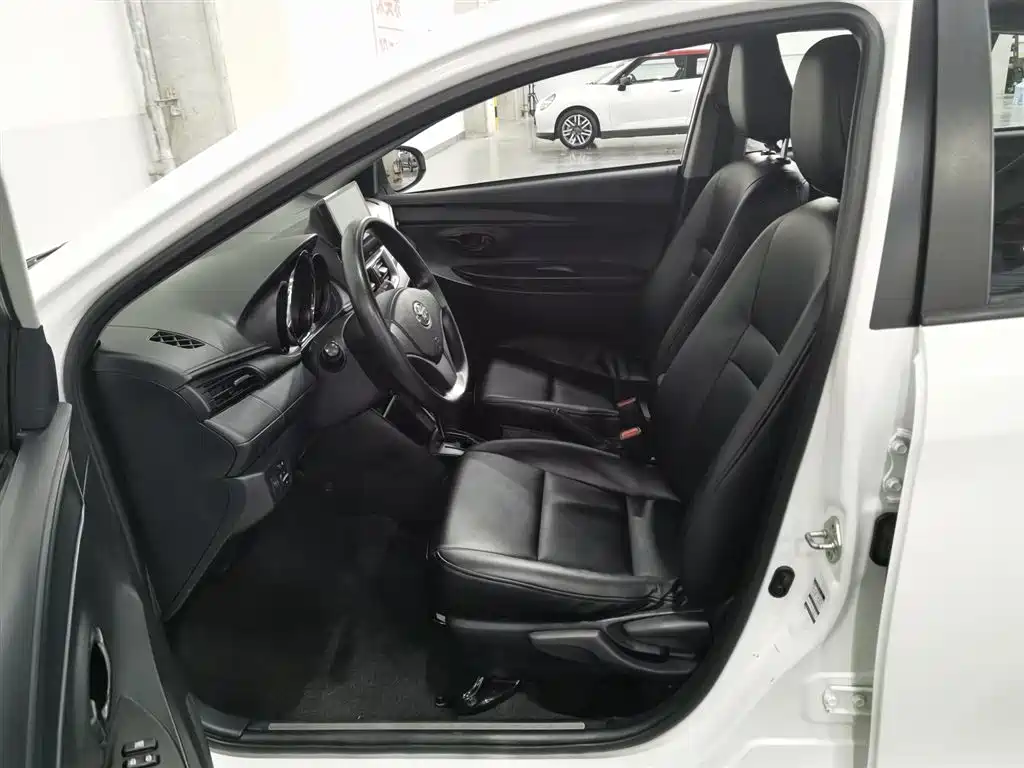 Toyota YARiS L Zhi Xuan 2021 1.5L CVT Leading Edition фото 10
