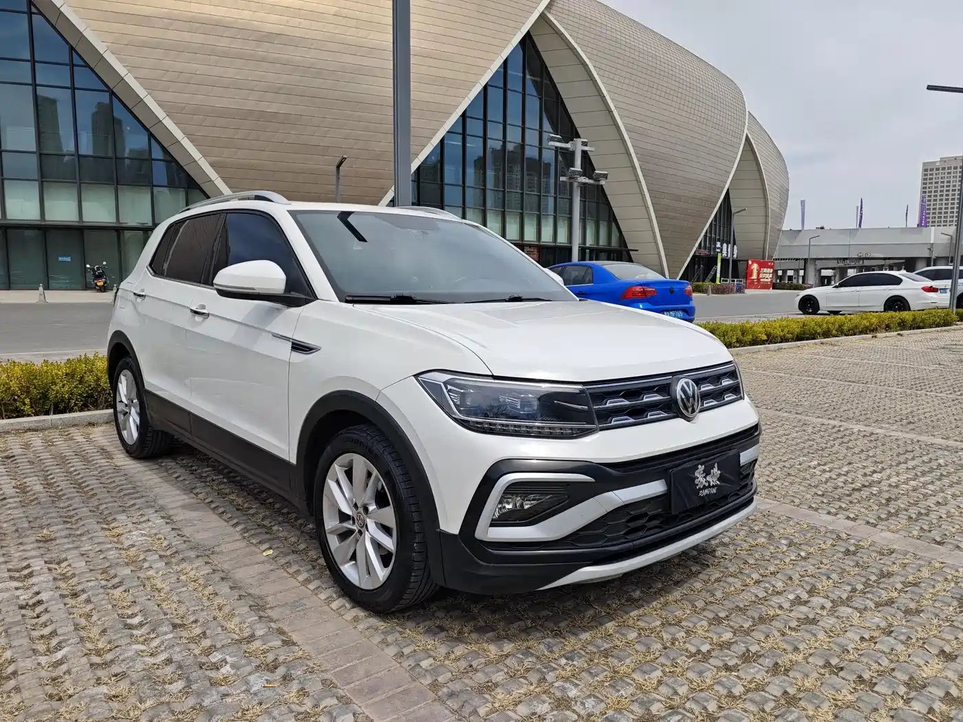 Volkswagen T-Cross 2019 1.5L Automatic Comfort Edition фото 3