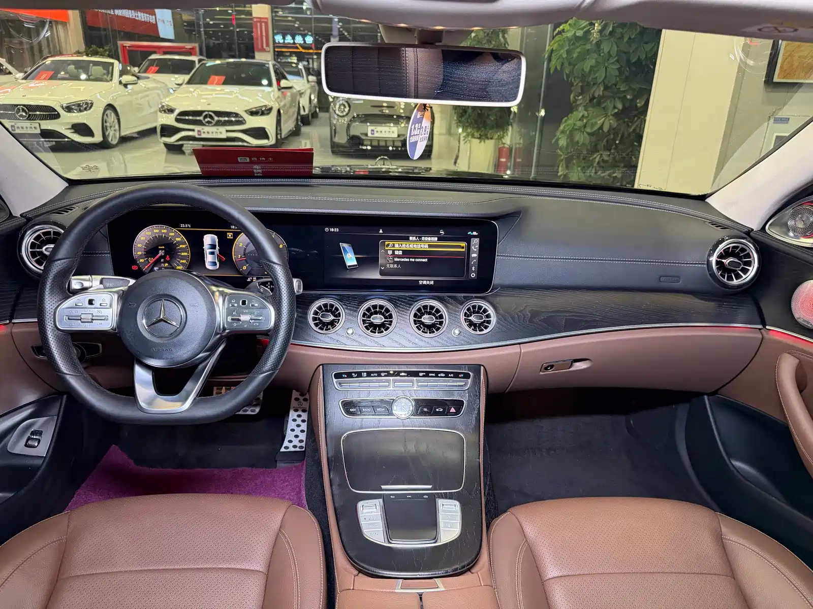 صورة 16 - Mercedes-Benz E-Class